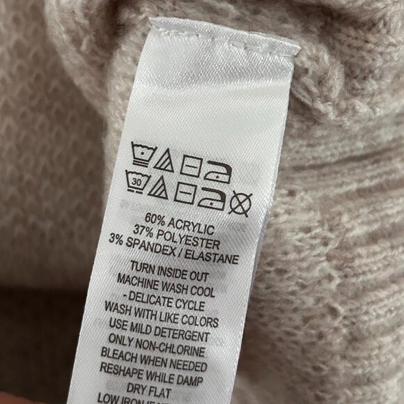 IF IT WERE ME Baggy Gardigan: Size S - Picture 9 of 10